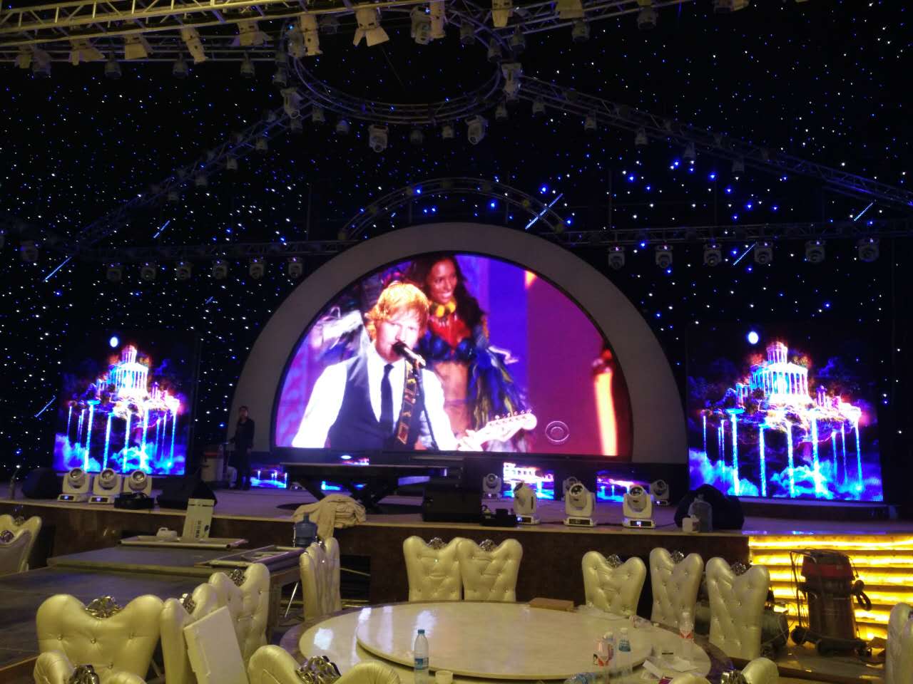 內蒙古巴彥淖爾  戶內P7.62租賃屏  60平方